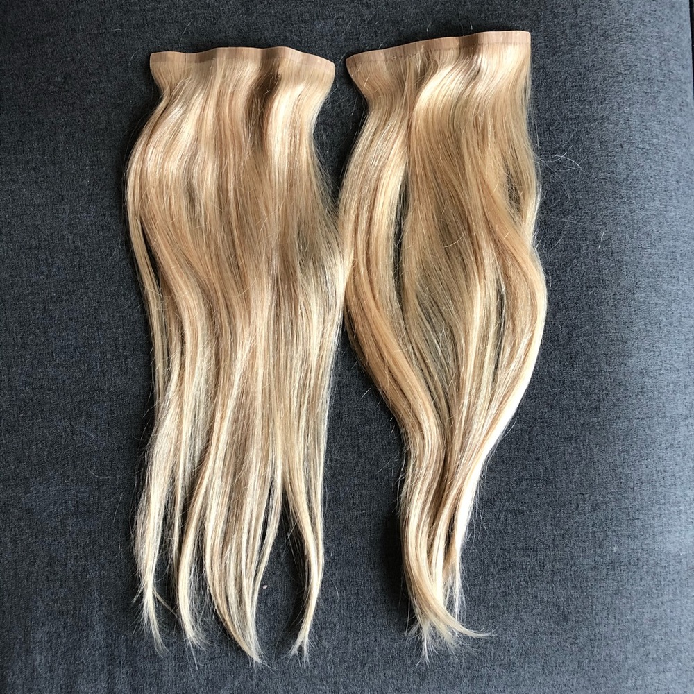 Blonde Clip-In Hair Extensions - Natural Light Blonde